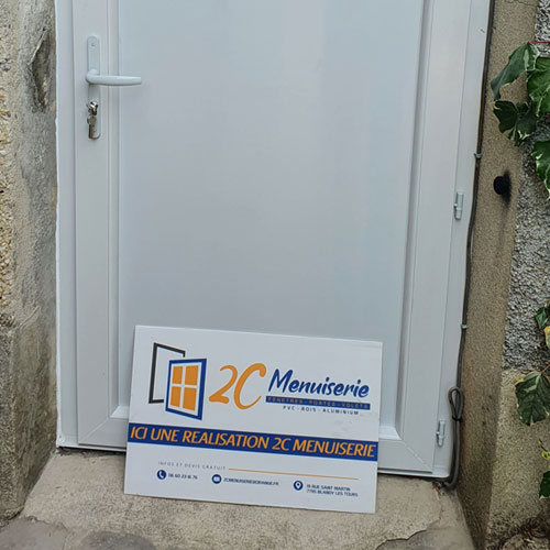 2C Menuiserie : pose porte d'entrée à Blandy-les-Tours, Melun, Vaux-le-Pénil & Mormant (77)